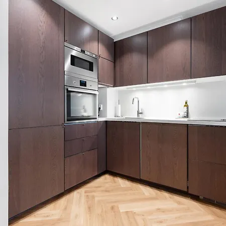 Appartement Modern In Centre